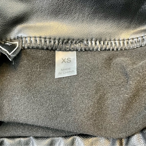 SOLD Bagatelle Faux Leather Leggings Women’s XS Full Length Black Vegan - Picture 15 of 15